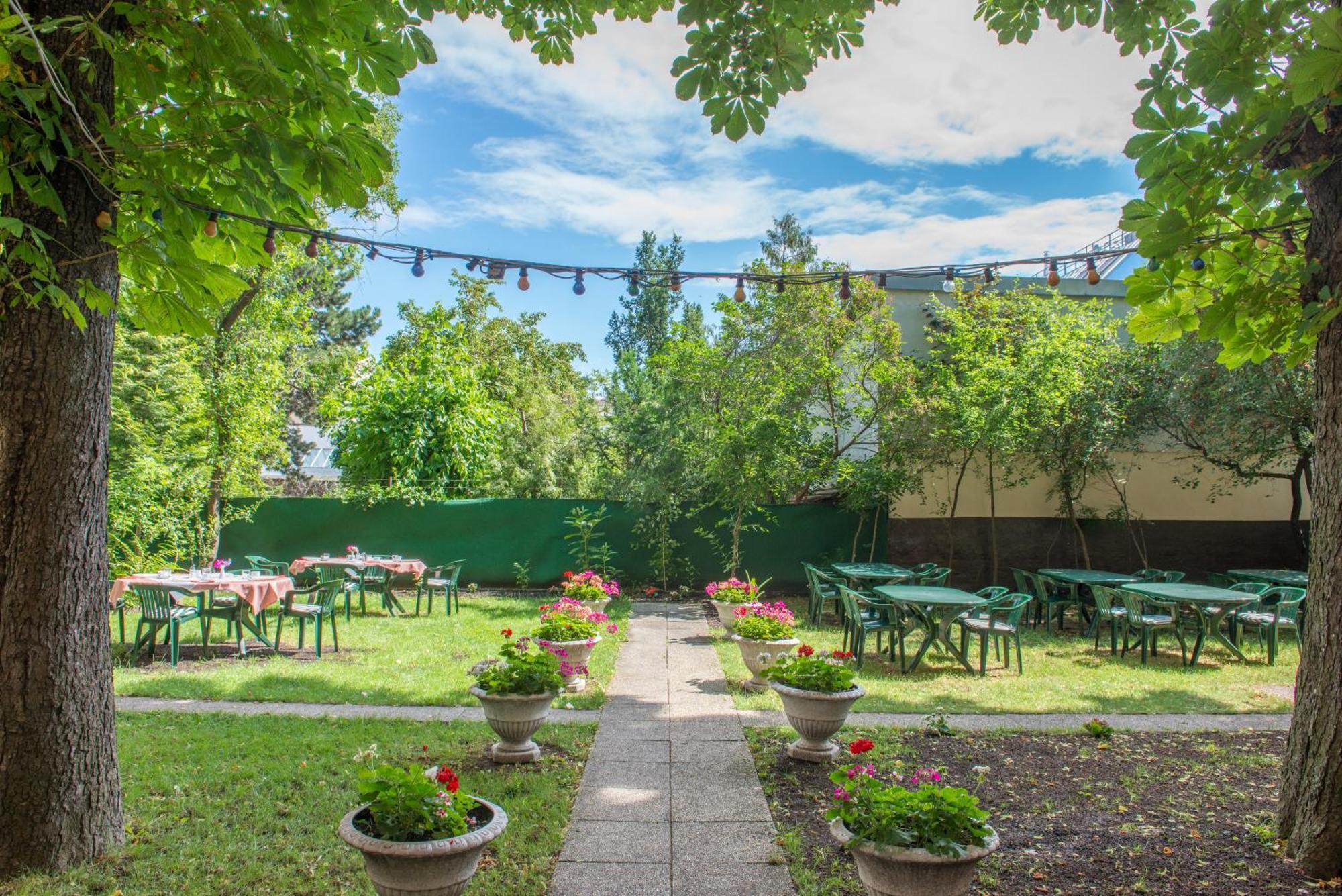 Garten- Und Kunsthotel Gabriel 3* Wien