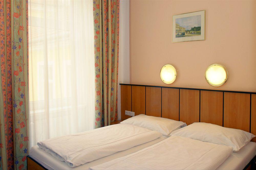 Garten- Und Kunsthotel Gabriel Wien