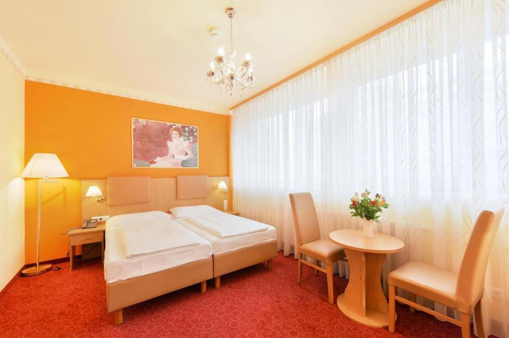 Garten- Und Kunsthotel Gabriel 3* Wien